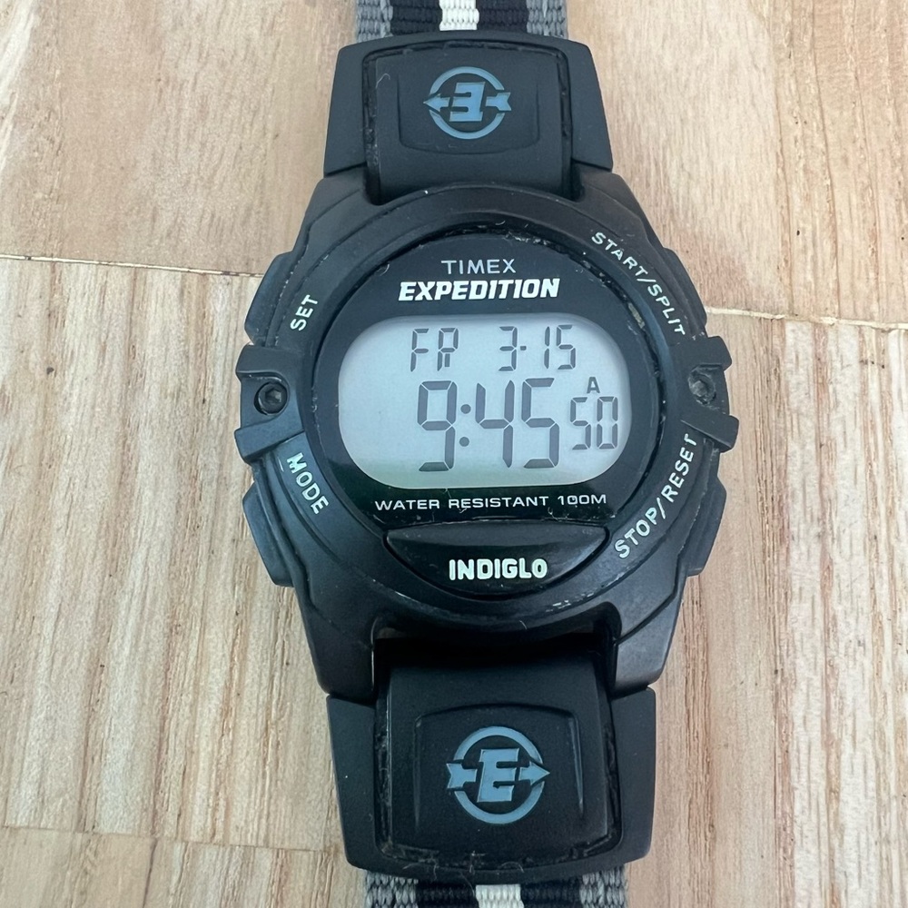 Timex expedition digital outdoor sport watch NEW BATTERY